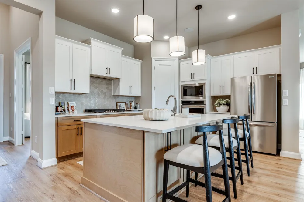 304 Legacy Point Drive Sealy, TX 77474