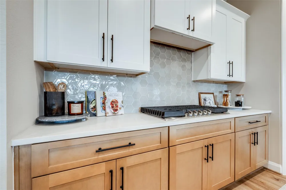 304 Legacy Point Drive Sealy, TX 77474