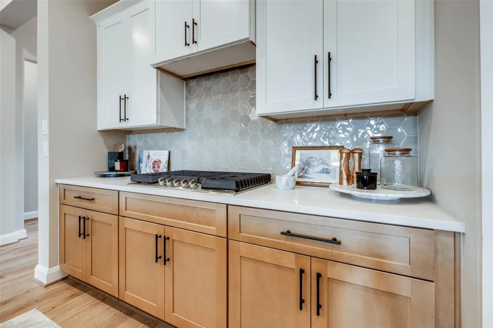 304 Legacy Point Drive Sealy, TX 77474