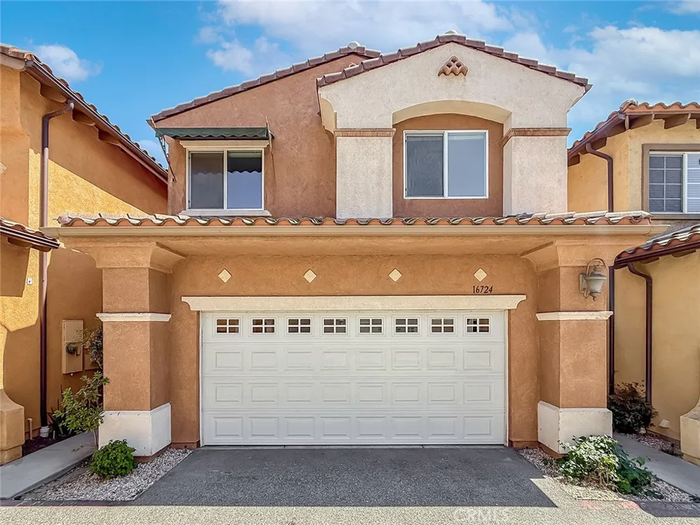 16724 Tim Ln Lake Balboa, CA 91406
