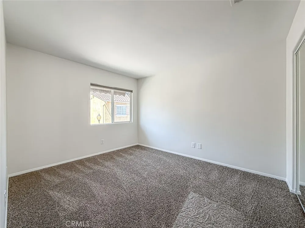 16724 Tim Ln Lake Balboa, CA 91406