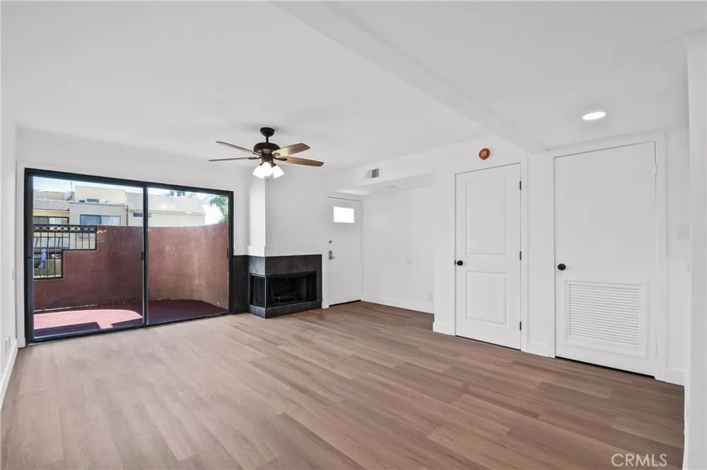 25761 Le Parc #9 Lake Forest, CA 92630