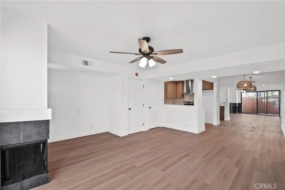 25761 Le Parc #9 Lake Forest, CA 92630