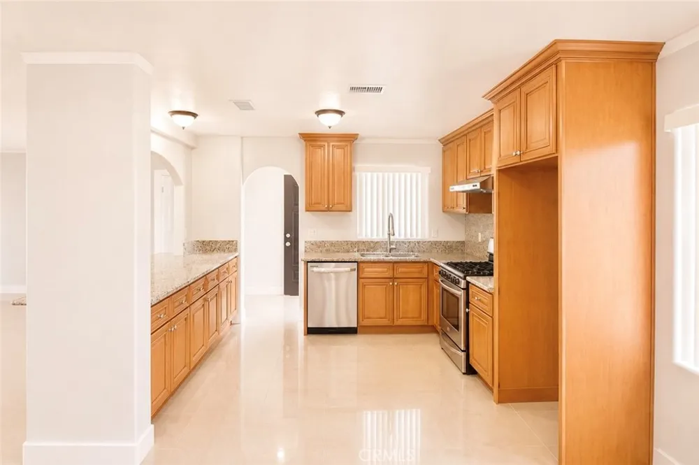 9440 Mcfadden Westminster, CA 92683