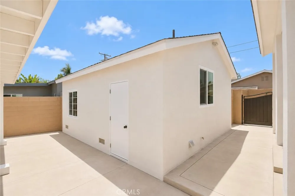 9440 Mcfadden Westminster, CA 92683