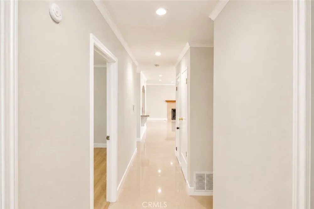 9440 Mcfadden Westminster, CA 92683