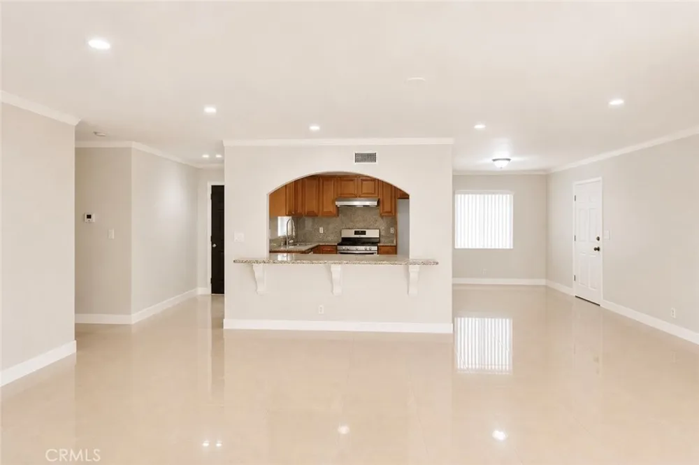 9440 Mcfadden Westminster, CA 92683