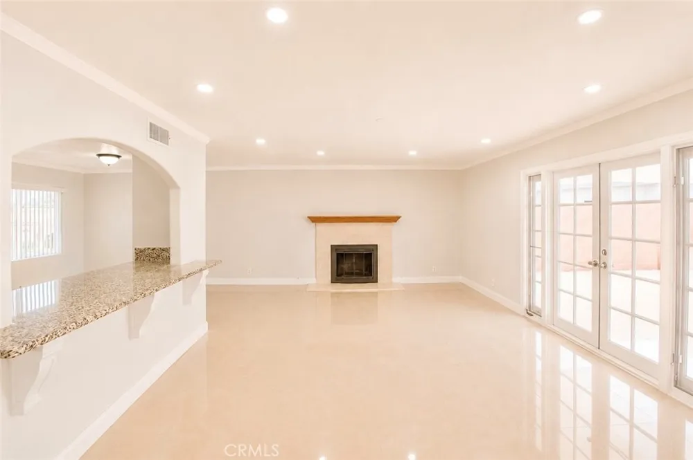 9440 Mcfadden Westminster, CA 92683