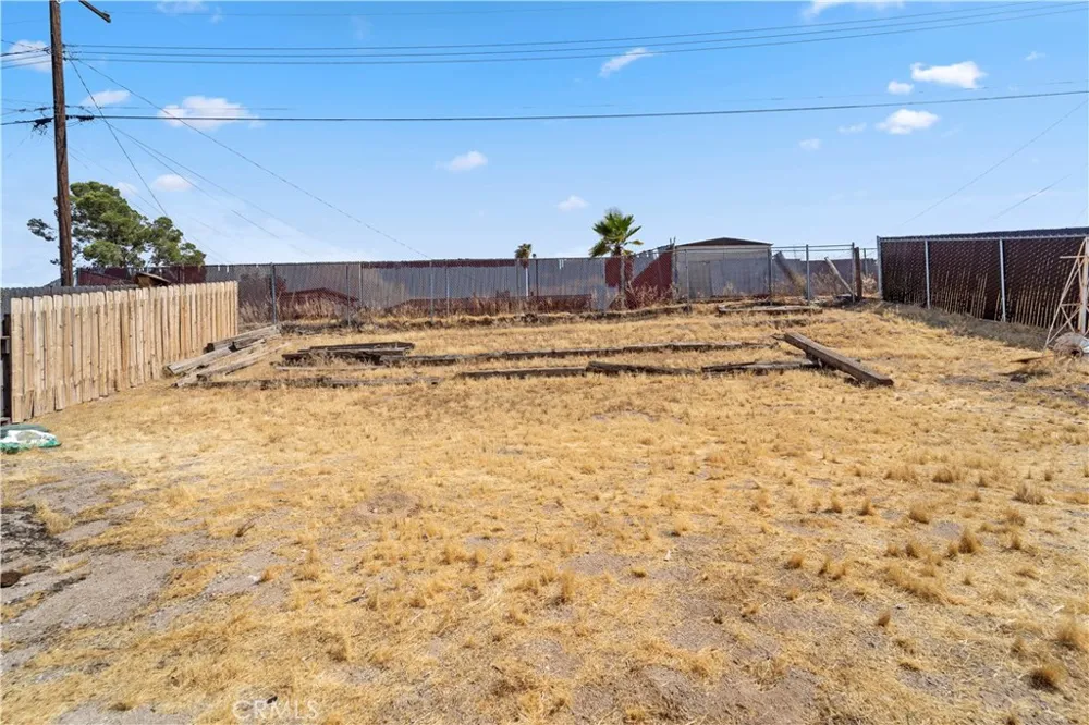 1516 Sunrise Barstow, CA 92311