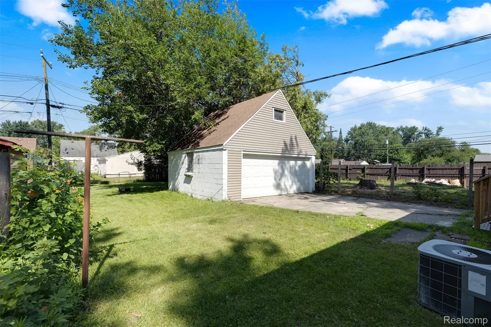 6310 Duncan Street Taylor City, MI 48180