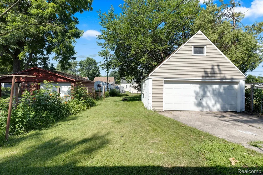 6310 Duncan Street Taylor City, MI 48180