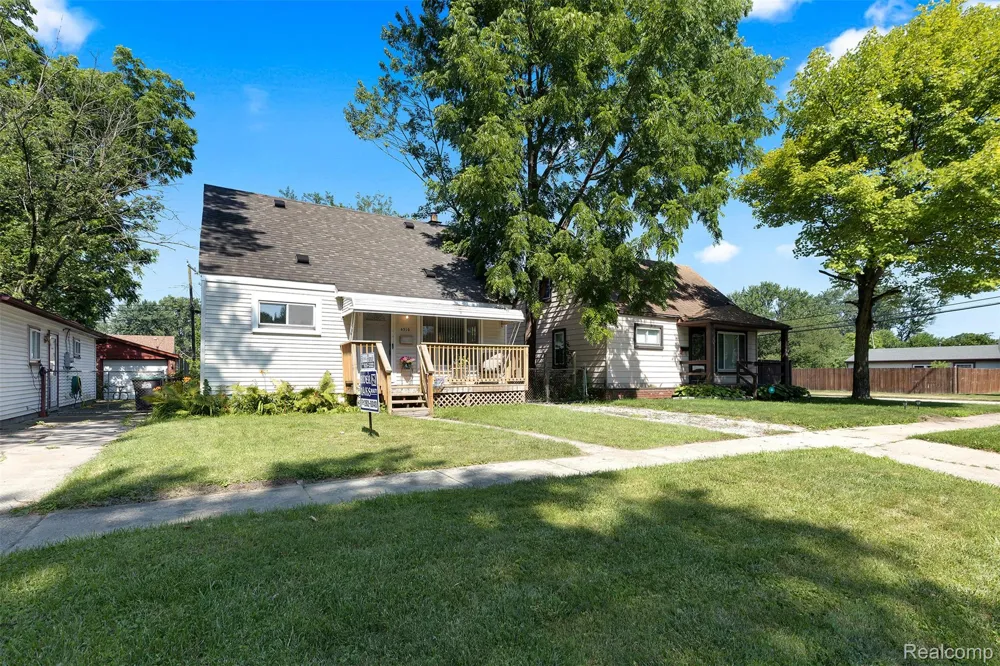 6310 Duncan Street Taylor City, MI 48180