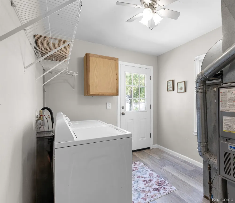 6310 Duncan Street Taylor City, MI 48180