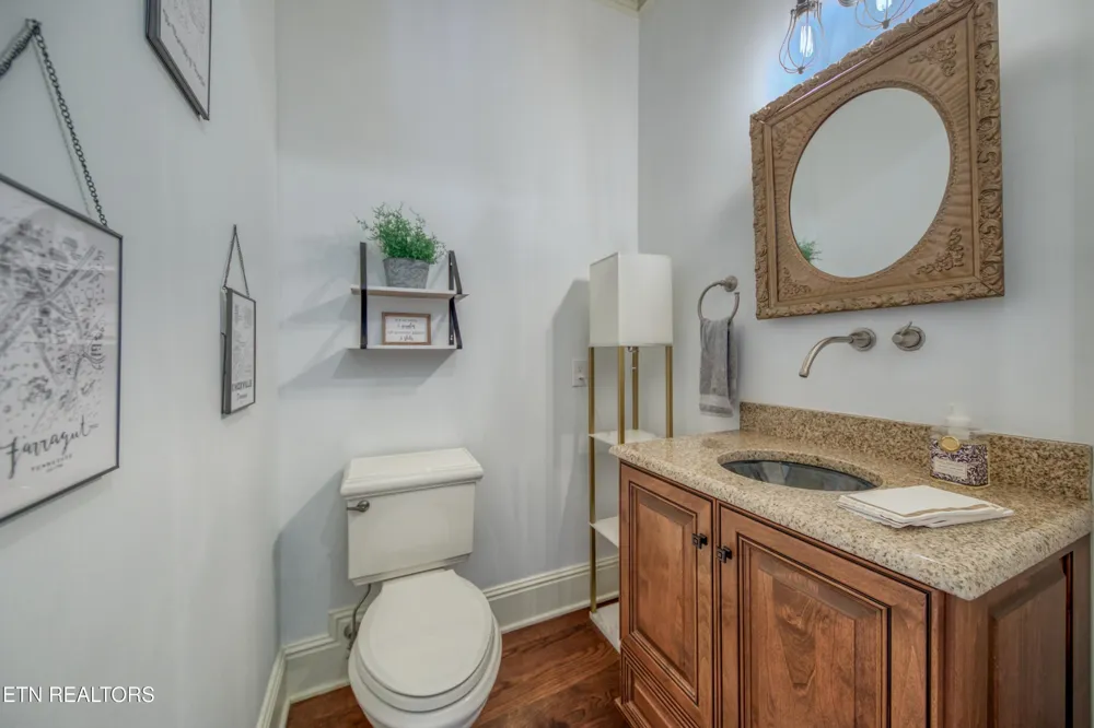 529 Stone Vista Lane Knoxville, TN 37934