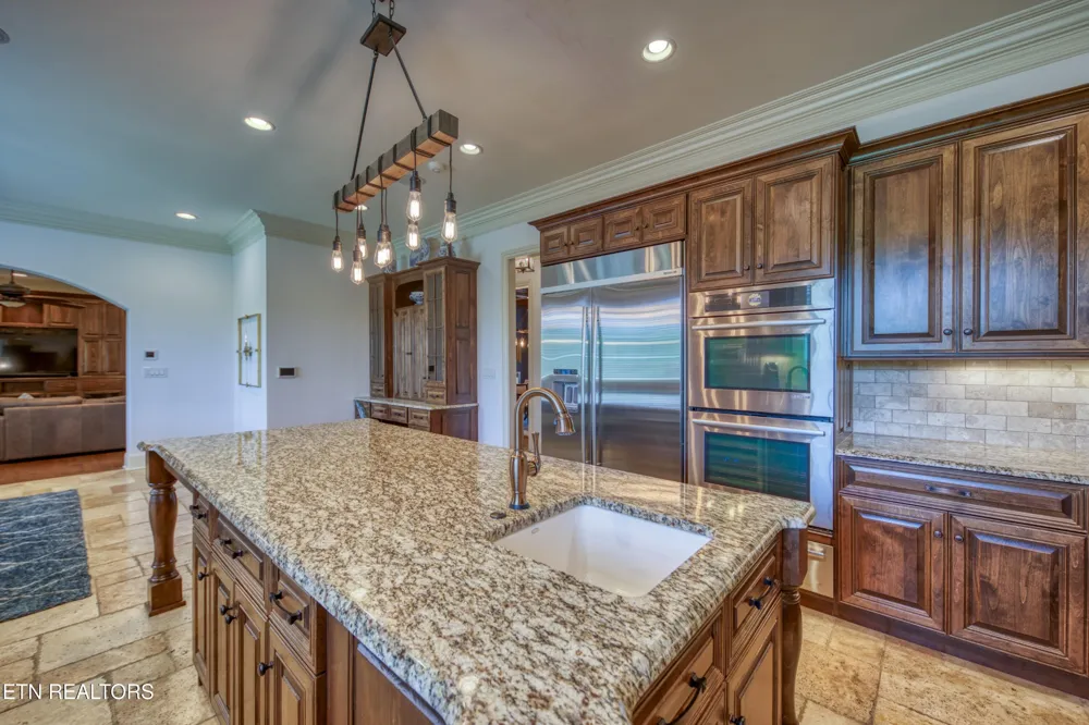 529 Stone Vista Lane Knoxville, TN 37934
