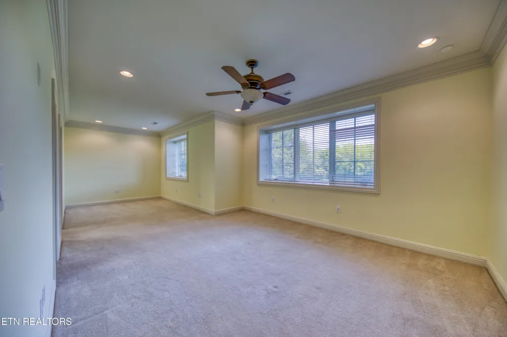 529 Stone Vista Lane Knoxville, TN 37934