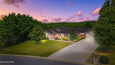 1018 Southwind Circle