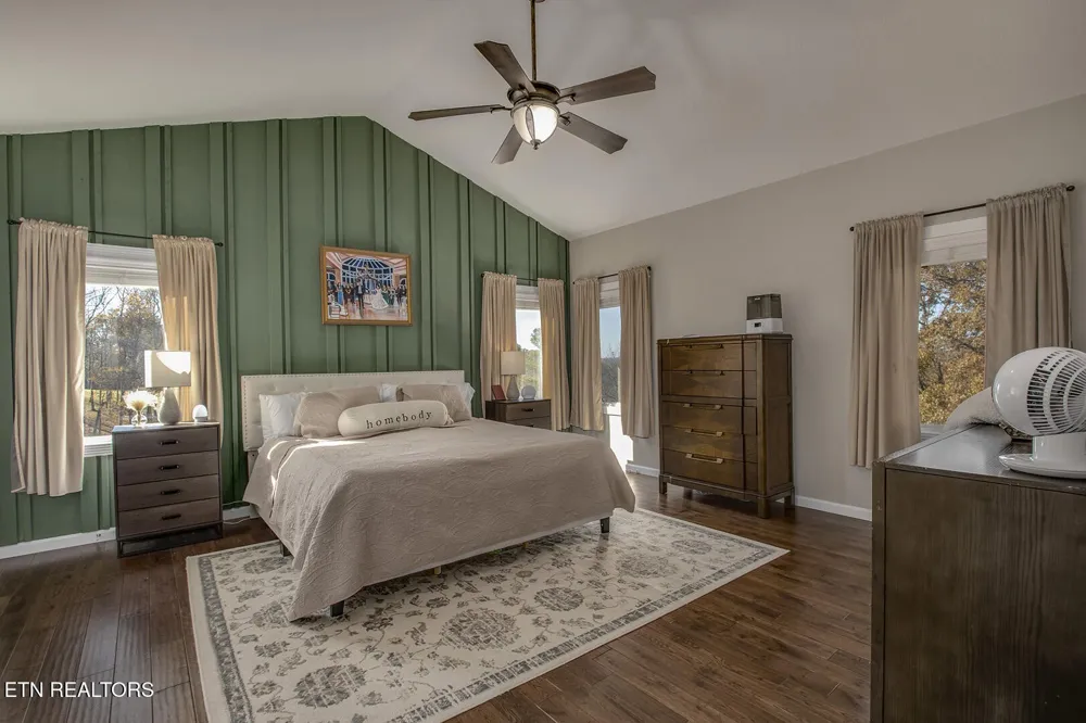 417 River Rd Loudon, TN 37774