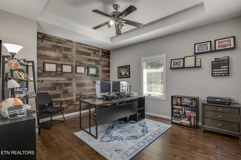 417 River Rd Loudon, TN 37774