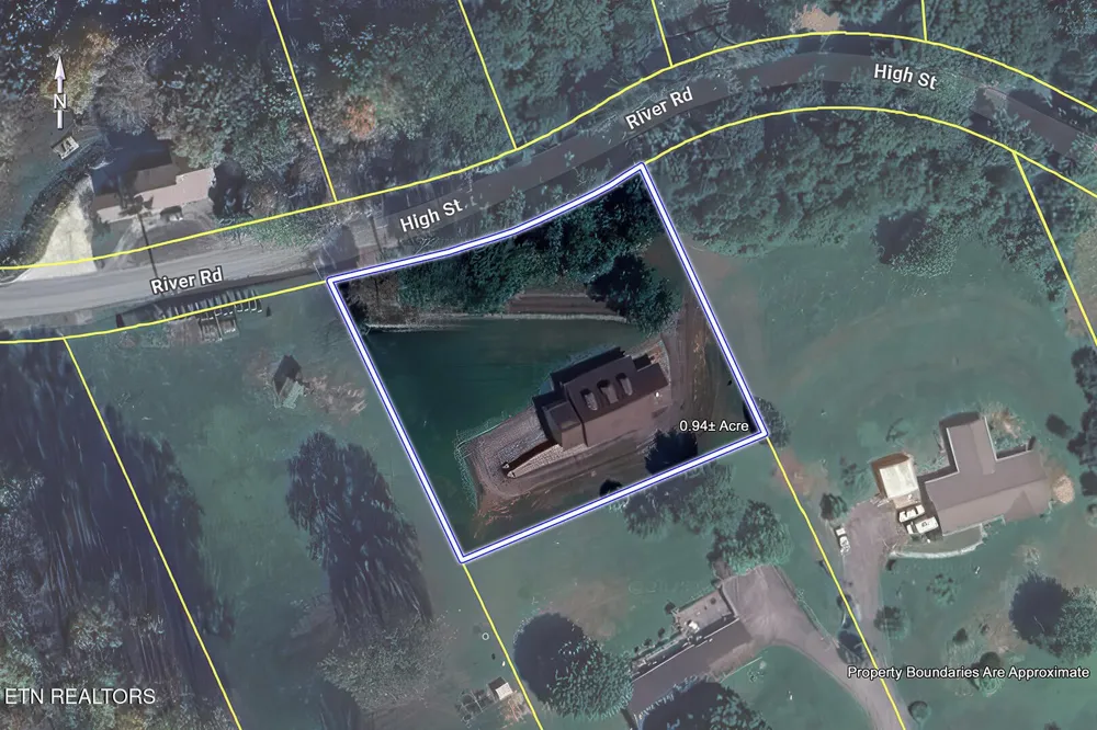 417 River Rd Loudon, TN 37774