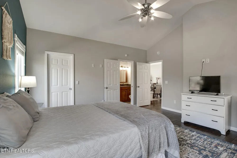 417 River Rd Loudon, TN 37774