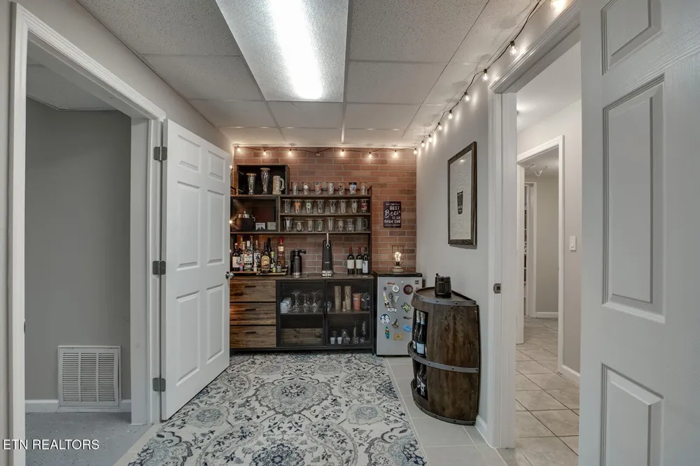 417 River Rd Loudon, TN 37774
