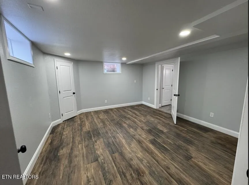 824 Poplar Springs Rd Loudon, TN 37774