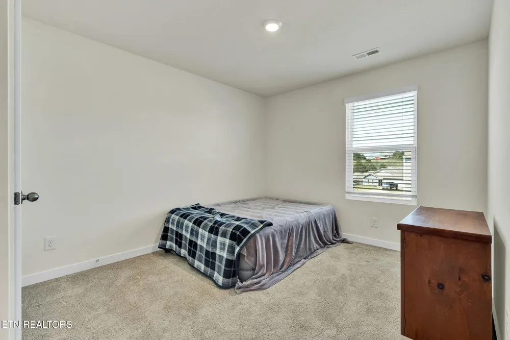 325 Dilbeck Lane Niota, TN 37826