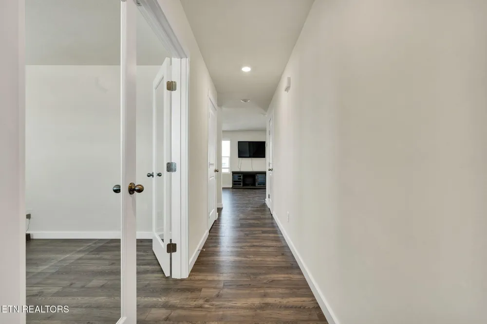 325 Dilbeck Lane Niota, TN 37826