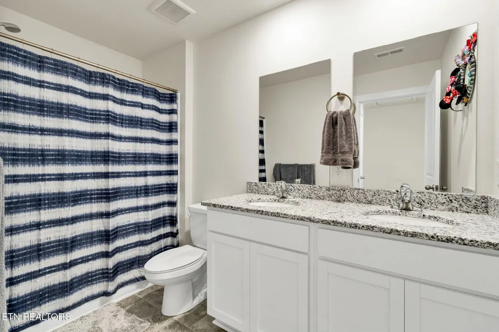 325 Dilbeck Lane Niota, TN 37826