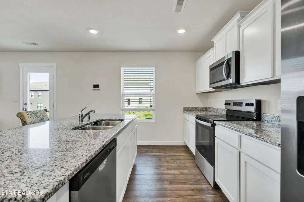 325 Dilbeck Lane Niota, TN 37826