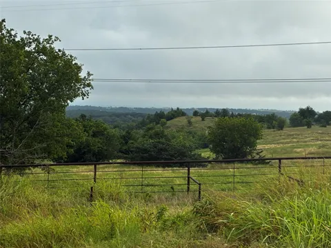 139 Private Road 2660