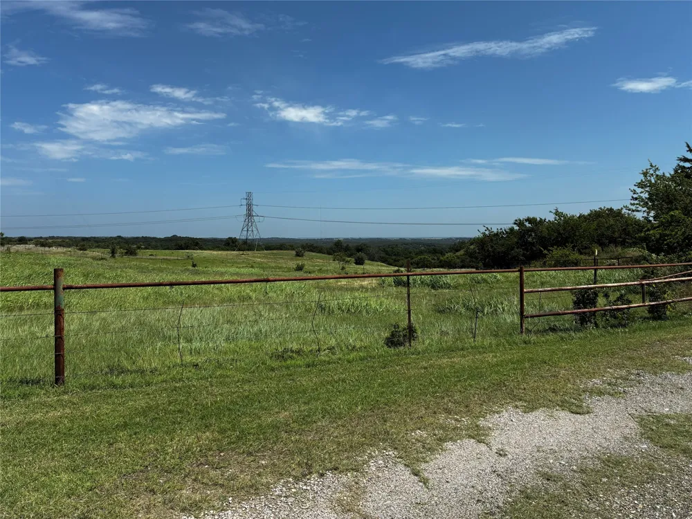139 Private Road 2660 Decatur, TX 76234