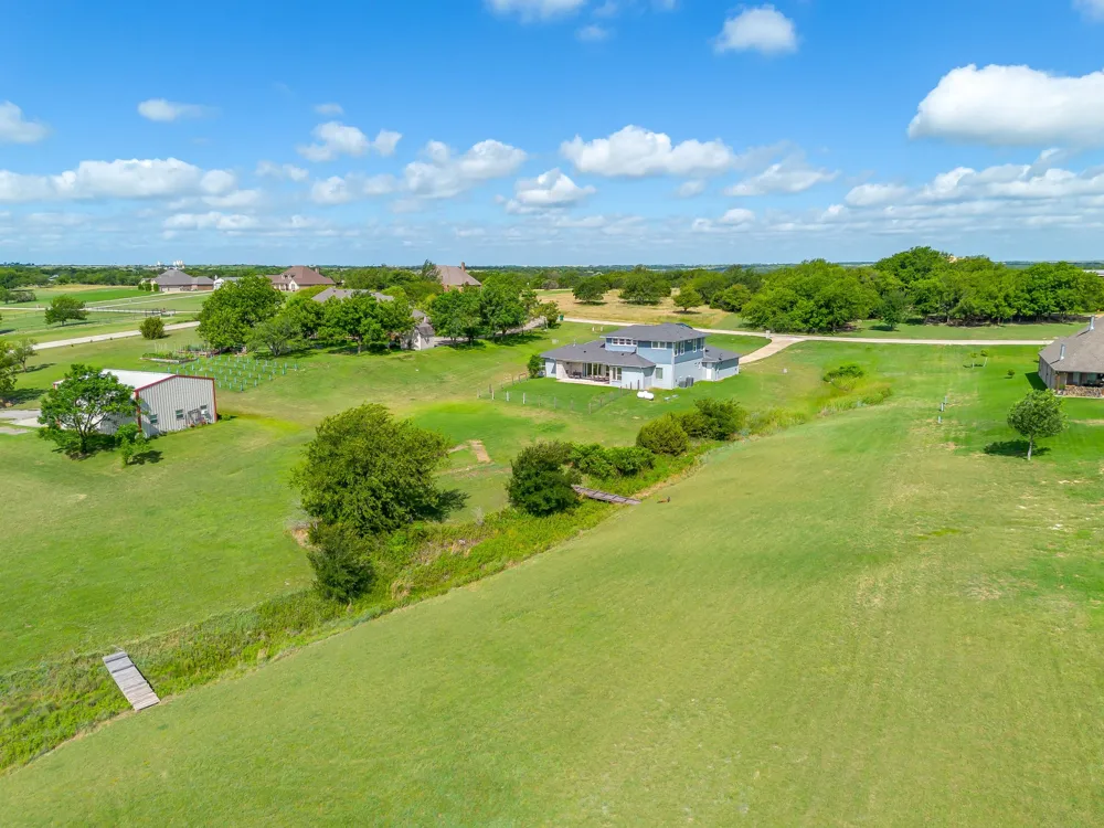 323 Stone Mountain Road Cresson, TX 76035