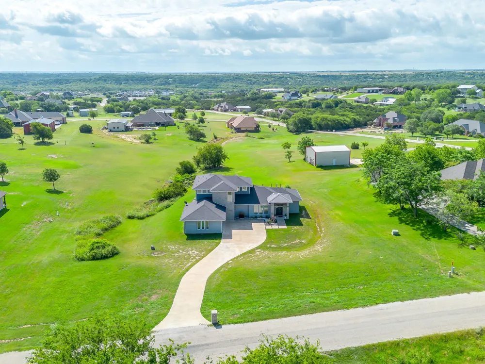 323 Stone Mountain Road Cresson, TX 76035