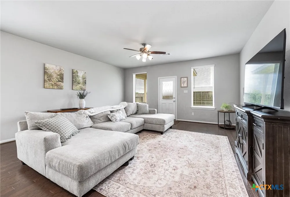 13517 Emerald Mallard Drive Texas City, TX 77568