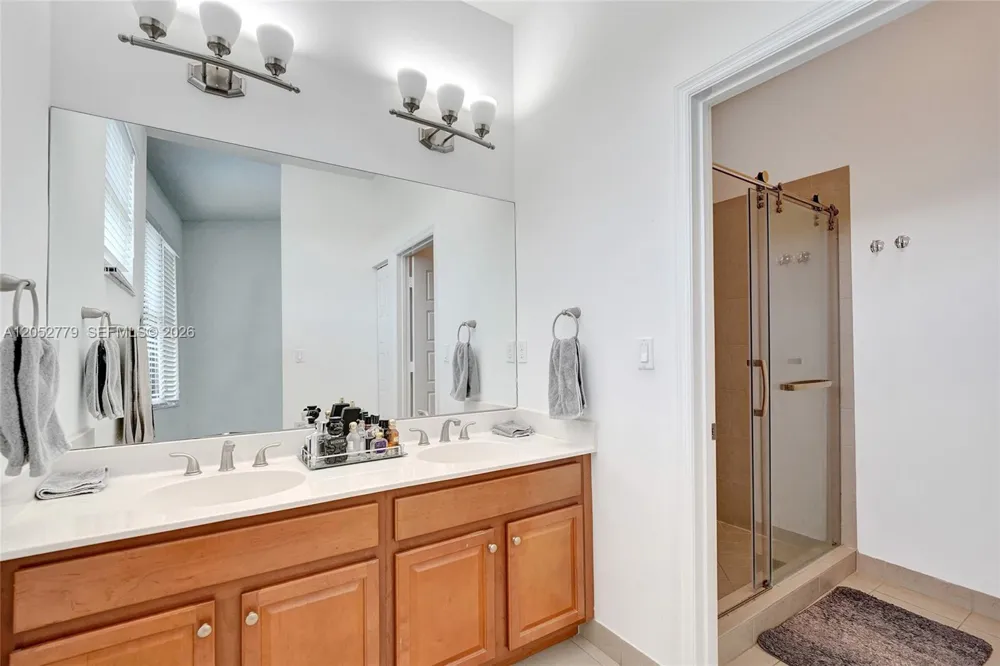 650 NE 191st Ter Miami, FL 33179