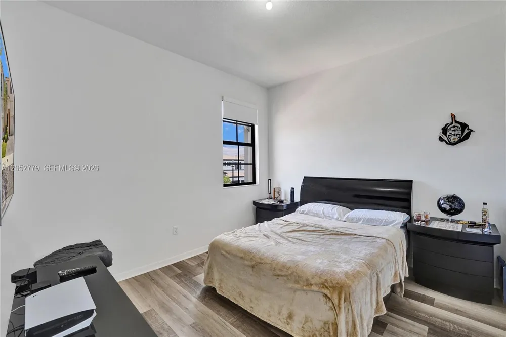 650 NE 191st Ter Miami, FL 33179