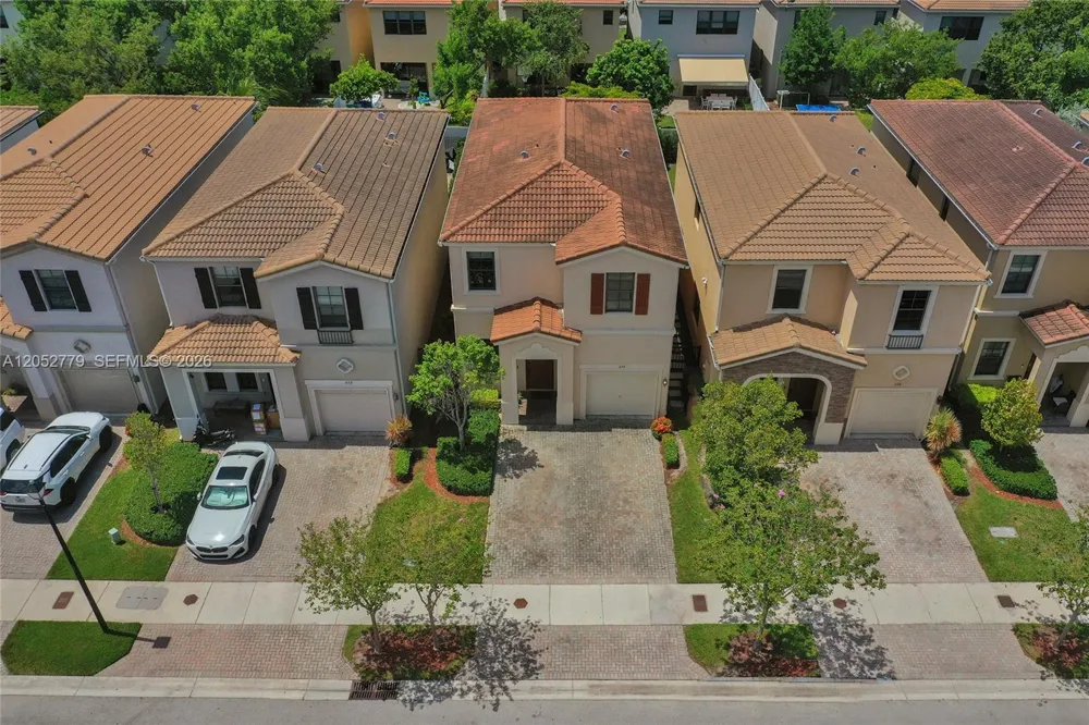 650 NE 191st Ter Miami, FL 33179