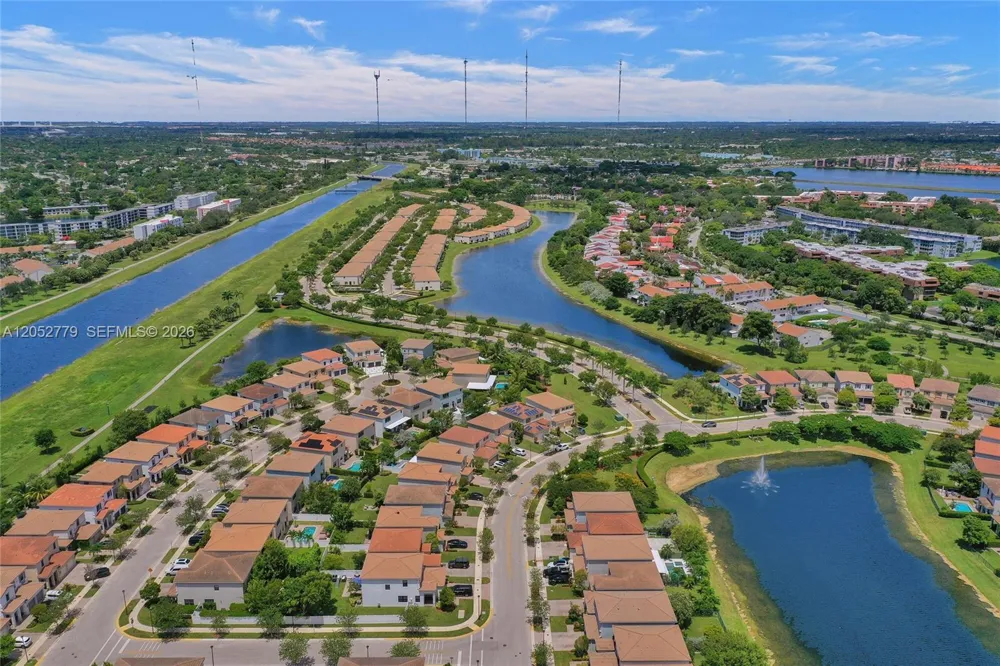 650 NE 191st Ter Miami, FL 33179