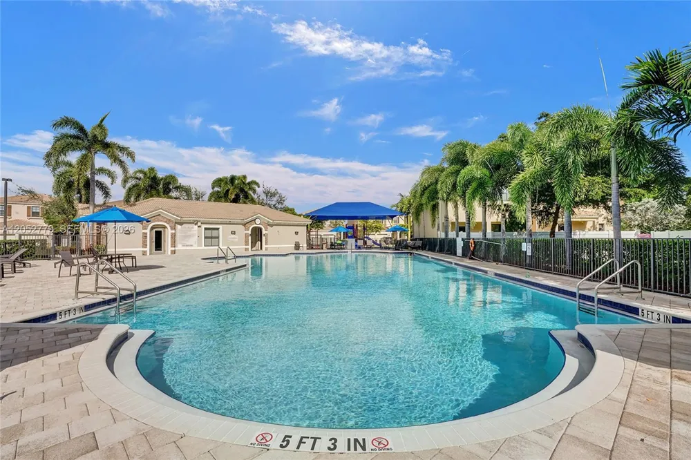650 NE 191st Ter Miami, FL 33179