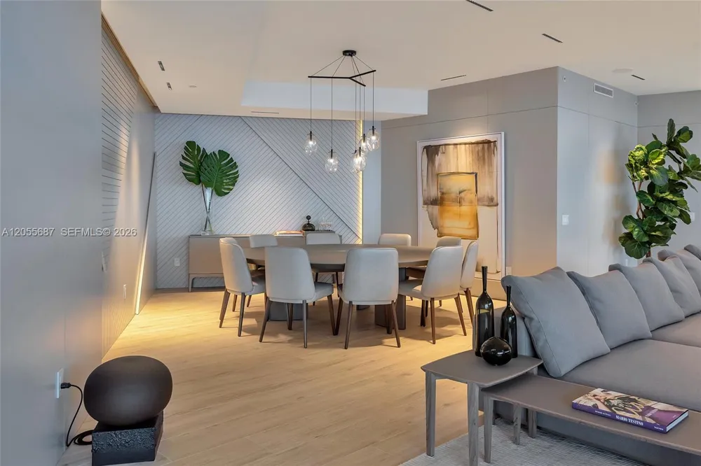 18555 Collins Ave #4705 Sunny Isles Beach, FL 33160