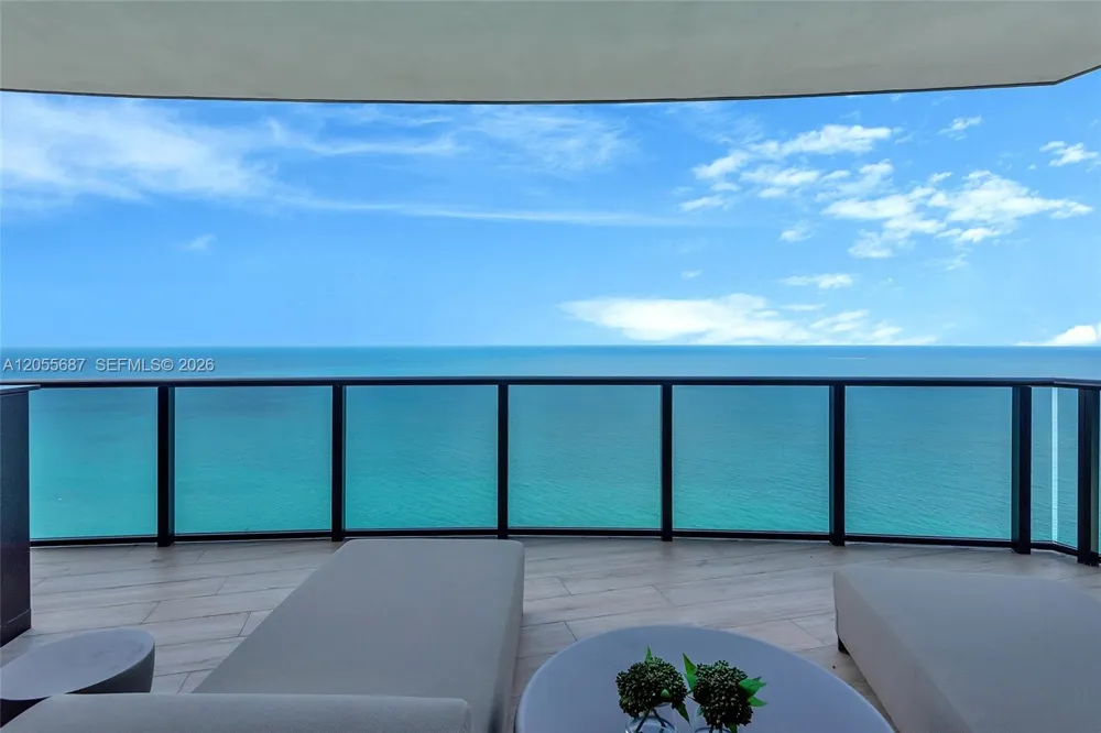 18555 Collins Ave #4705 Sunny Isles Beach, FL 33160