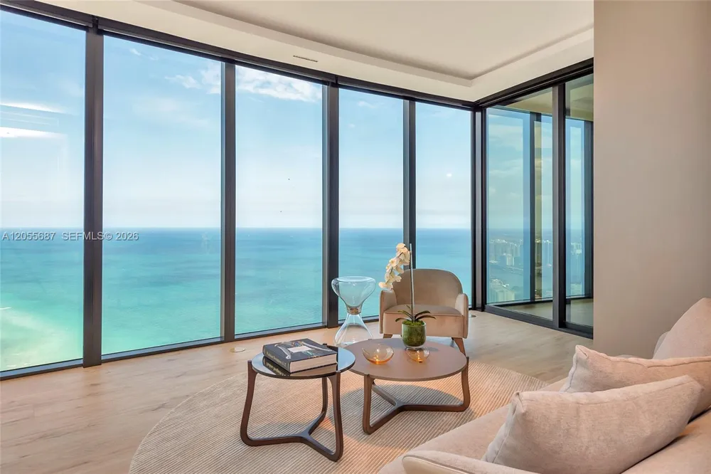 18555 Collins Ave #4705 Sunny Isles Beach, FL 33160