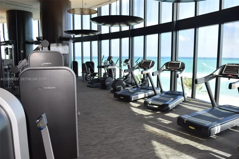 18555 Collins Ave #4705 Sunny Isles Beach, FL 33160
