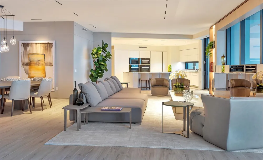 18555 Collins Ave #4705 Sunny Isles Beach, FL 33160