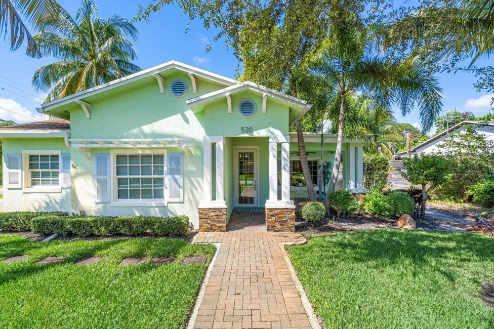 520 NE 3RD AVENUE Delray Beach, FL 33444