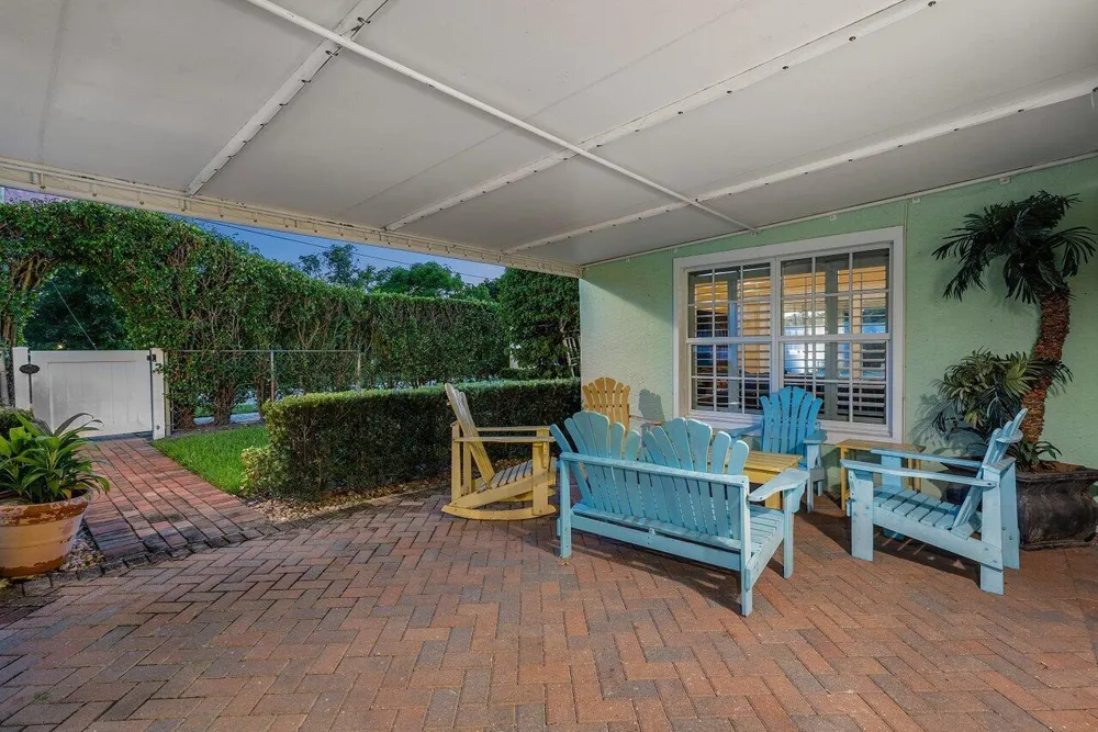 520 NE 3RD AVENUE Delray Beach, FL 33444
