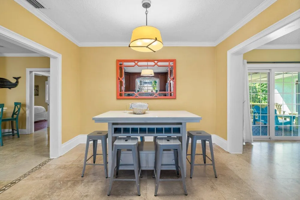 520 NE 3RD AVENUE Delray Beach, FL 33444