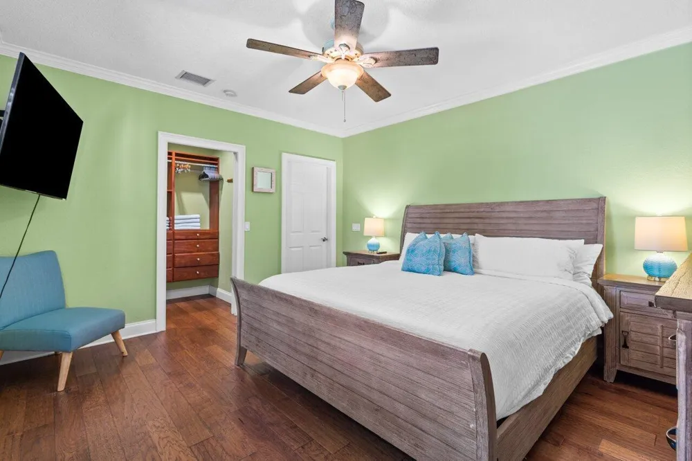 520 NE 3RD AVENUE Delray Beach, FL 33444